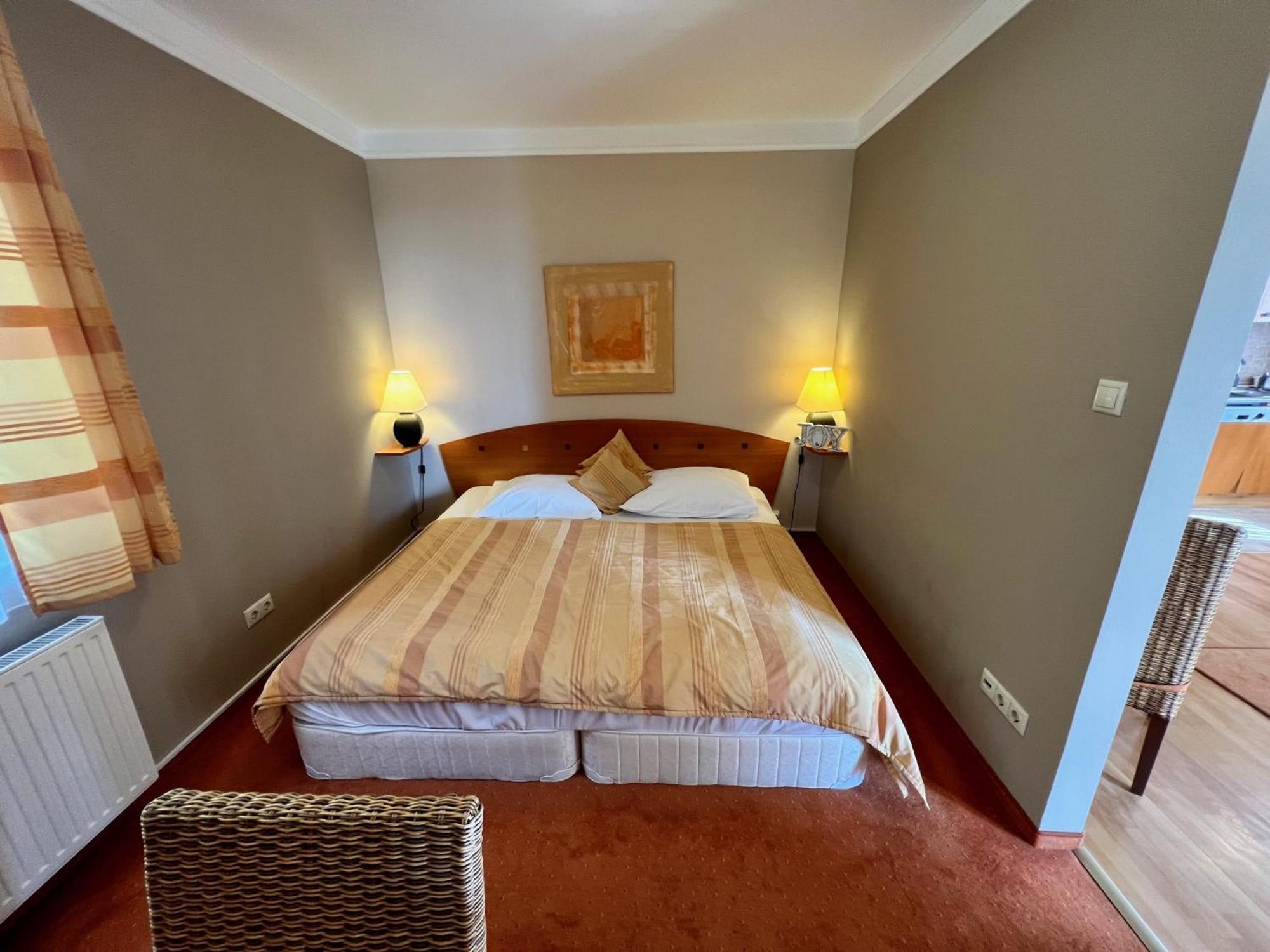 Luxus Golf Apartment Buk Luaran gambar